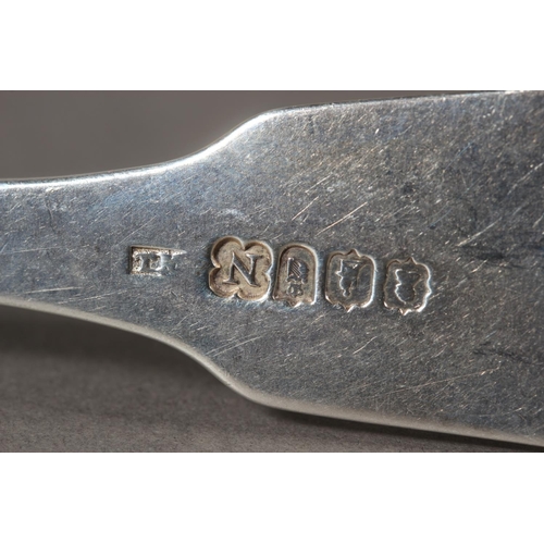 30 - Part set of five Irish silver table forks,&nbsp;Thomas Maning, Dublin, 1833, 373g.