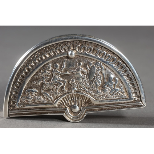 10 - Antique silver half moon shaped snuff box, with swivel top with figure decoration, Robert Peaston, L... 