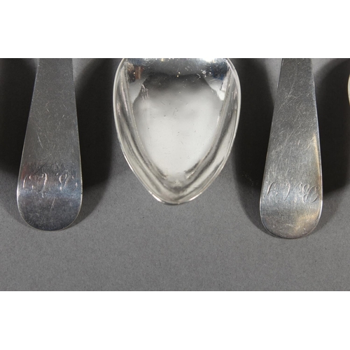39 - Geo III set of six silver tablespoons, Francis Howden, Edinburgh, 1805, 380g.