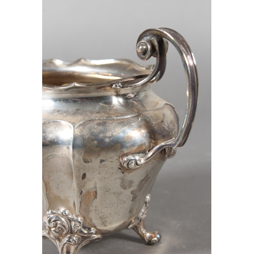 40 - Geo V silver sugar bowl with loop handles raised on whorl feet, '1st Arab Hacks, Grand Slam, 1910', ... 