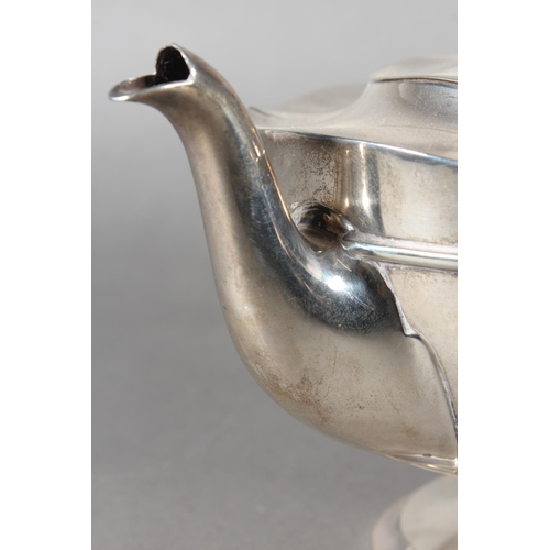 44 - Geo V silver teapot with wooden handle and knop, initialled S, Brook & Son, Sheffield, 1916, 823... 