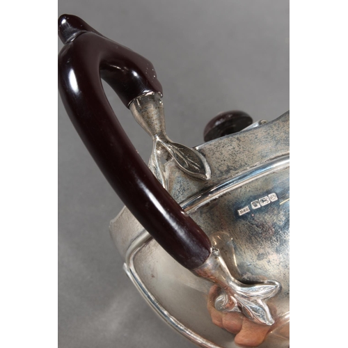 44 - Geo V silver teapot with wooden handle and knop, initialled S, Brook & Son, Sheffield, 1916, 823... 