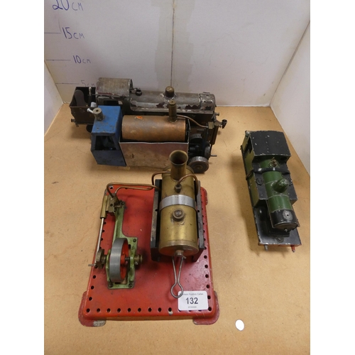 Clockwork locomotive, another locomotive, Mamod steam engine and a ...