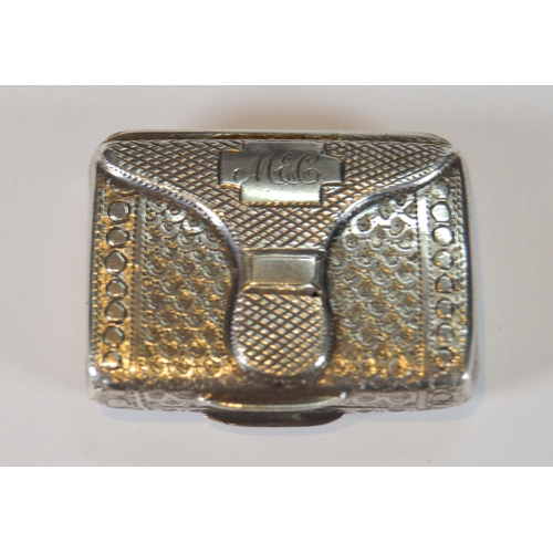 38 - Two Georgian silver vinaigrettes, c. 1820s, each with an engraved cartouche to the hinged top and gi... 