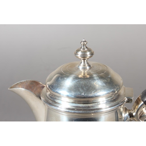 50 - Geo V silver coffee pot of typical form,&nbsp;Martin Hall & Co Ltd, Sheffield, 1912, 409g.