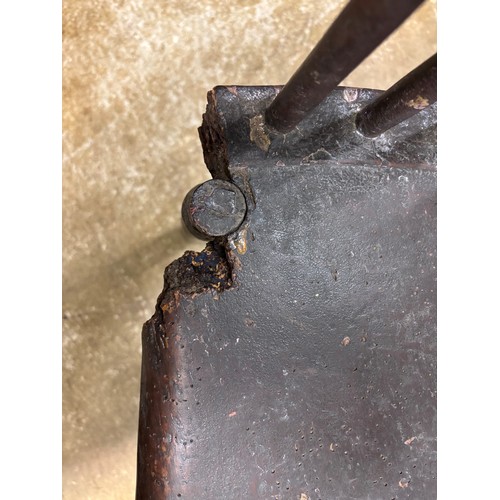 360 - Robert Burns Interest 18th century Windsor chair, with brass plaque' This chair was occupied by brot... 