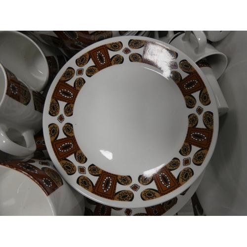 46 - Carton containing Meakin 'Maori' pattern tea and dinner wares.