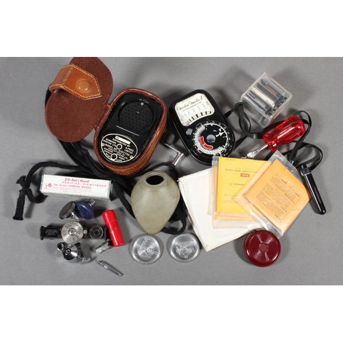 1236 - Paillard Bolex H16 Reflex 16mm camera with Switar 1:1.8 16mm H16 RX lens and Switar 1:1.4 25mm H16 R... 