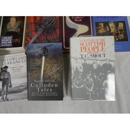 39 - Scotland.&nbsp;&nbsp;A carton of books & softback publications.