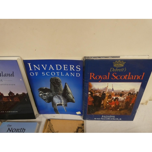 40 - Scotland.&nbsp;&nbsp;A carton of books & softback publications.
