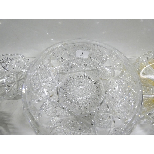 5 - Eighteen Antique American cut glass bowls with fans and hobstars pattern, sawtooth edges, circa 1896... 