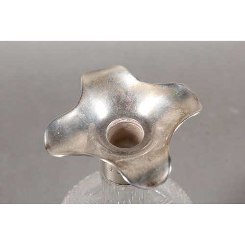 290 - Cut glass decanter and stopper with silver collar, manufactured in Birmingham 1900.
