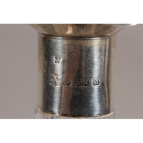 290 - Cut glass decanter and stopper with silver collar, manufactured in Birmingham 1900.