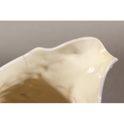 318 - Portmerion style relief moulded jug depicting cherubs.