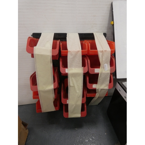 145 - Various power tools and accessories to include a Black & Decker saw (all in used condition).