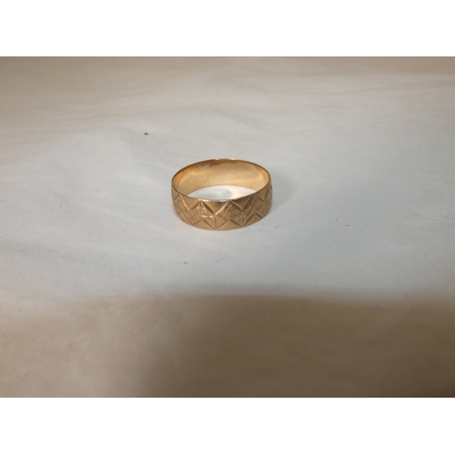 185 - 9ct rose gold band ring, '375', size W, 3.2g.
