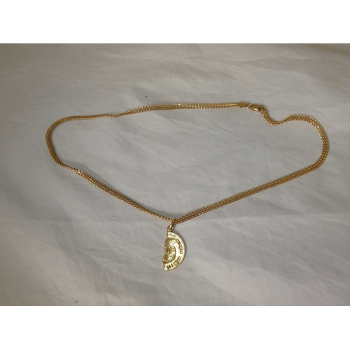 191 - 18ct gold split pendant/medallion, '750', on 9ct gold chain, '375', 10.1g gross.