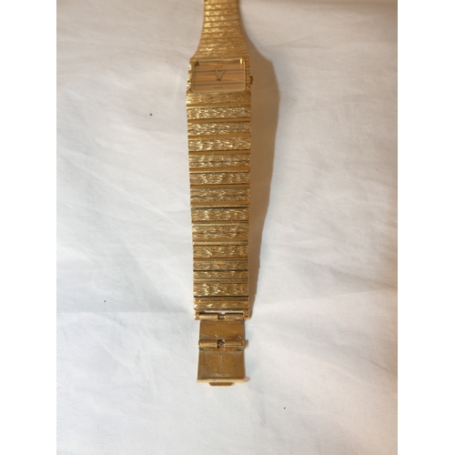 195 - Raymond Weil 18k gold electroplated gent's quartz wristwatch, model 9056.