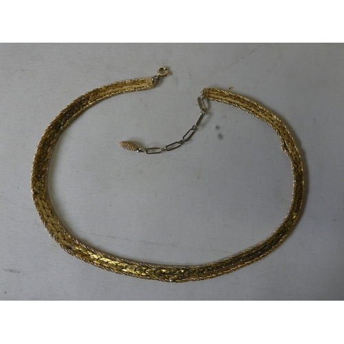 201 - Contemporary agate, mother of pearl and gem-set pendant, mounted in silver, on silver 915 chain, sil... 