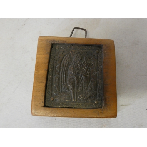 208 - Bag of collectables to include a small antique cast icon depicting (probably) the Archangel Gabriel,... 