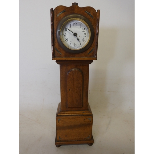 208 - Bag of collectables to include a small antique cast icon depicting (probably) the Archangel Gabriel,... 