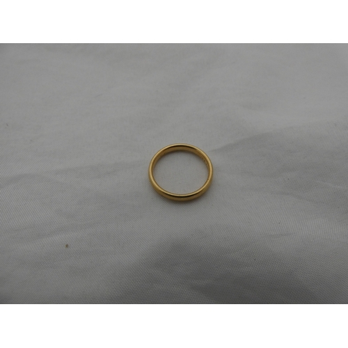 213 - Antique 18ct gold band ring, Birmingham, engraved to the inner, size N, 3.5g.