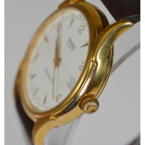 221 - Bernex Automatic gent's wristwatch with gold-coloured bezel, the white dial with date window, exhibi... 