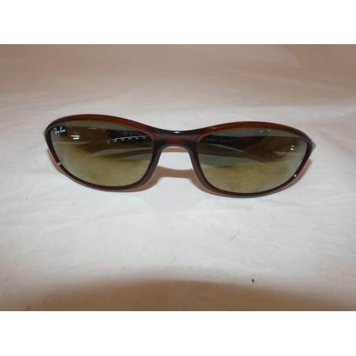 225 - Pair of lady's Ray-Ban sunglasses with outer case, no RB4028.