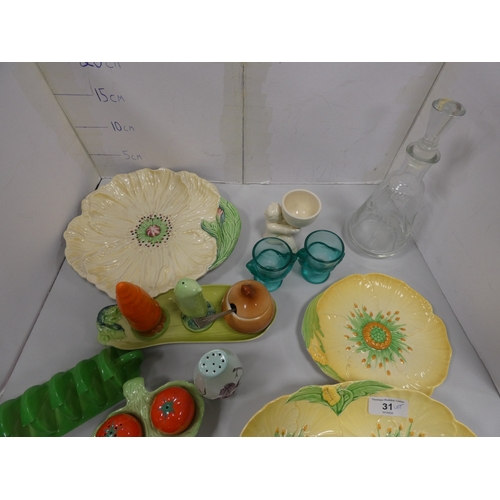 31 - Group of Carlton Ware to include Australian design dishes, condiment sets, toast rack, sauce boat, a... 