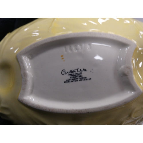 31 - Group of Carlton Ware to include Australian design dishes, condiment sets, toast rack, sauce boat, a... 