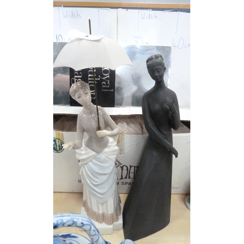 4 - Royal Doulton boxed Images figure, Nao figure of a lady with parasol, boxed, 20th century Chinese bl... 