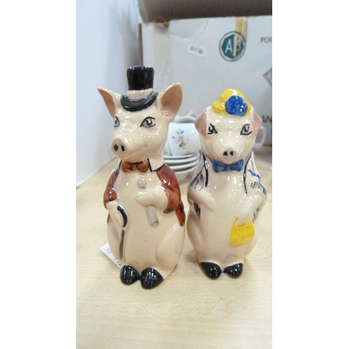 4 - Royal Doulton boxed Images figure, Nao figure of a lady with parasol, boxed, 20th century Chinese bl... 