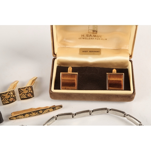 Collection of assorted gents cufflinks etc.