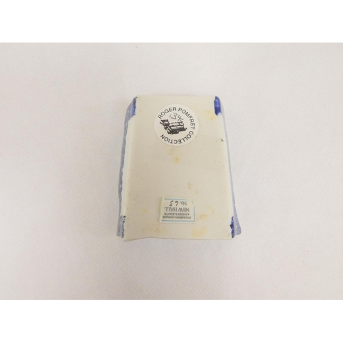 3 - Very rare New Hall asparagus server of typical wedge shape, blue printed with floral sprays and a co... 