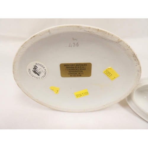 8 - New Hall teapot, well painted and gilt in pattern 435 with iron-red landscape panels, old oval shape... 