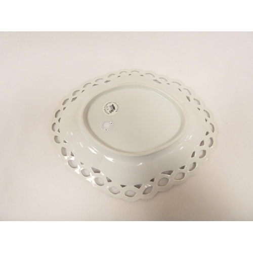 13 - Rare New Hall shallow dessert dish decorated in blue and gold, of lobed oval form with shell mouldin... 