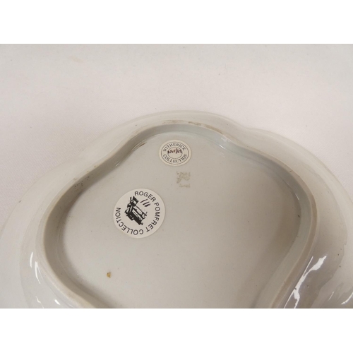 14 - New Hall dessert dish decorated in deep blue and gold, of lobed scallop form. 23cm wide, c.1790's. P... 