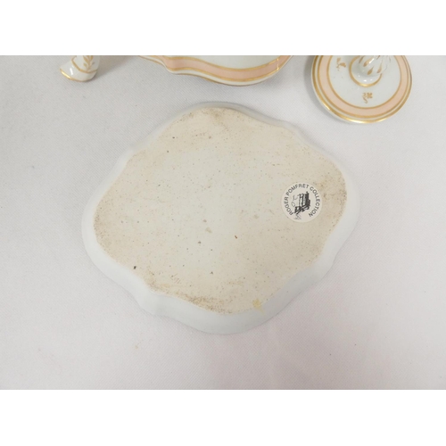 21 - New Hall teapot of silver shape with reeded body and semi-wide loop handle, with matching stand. Pat... 