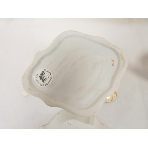 21 - New Hall teapot of silver shape with reeded body and semi-wide loop handle, with matching stand. Pat... 