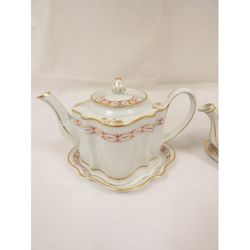 22 - New Hall teapot of silver shape with faceted body, wide loop handle and pine cone finial, pattern 89... 