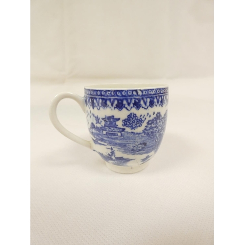 39 - Attributed to Enoch Wood coffee can, kinked loop handle and blue printed with 