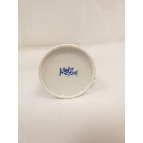 39 - Attributed to Enoch Wood coffee can, kinked loop handle and blue printed with 