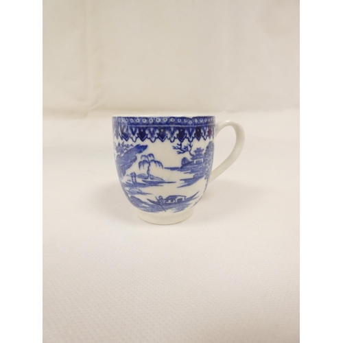 39 - Attributed to Enoch Wood coffee can, kinked loop handle and blue printed with 