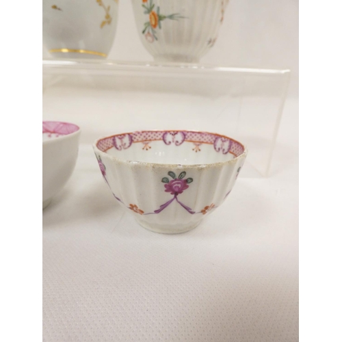 46 - New Hall teabowl of rare very early form with corrugated moulding, pattern U22, with floral sprays a... 