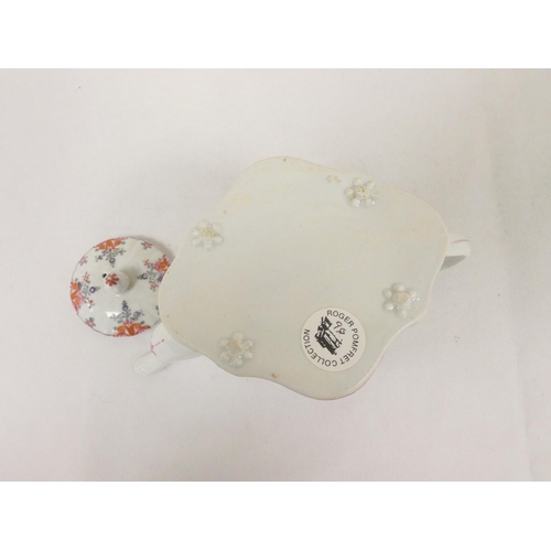 9 - Graduated near pair of New Hall teapots, each decorated with floral sprays and iron-red leaves (patt... 