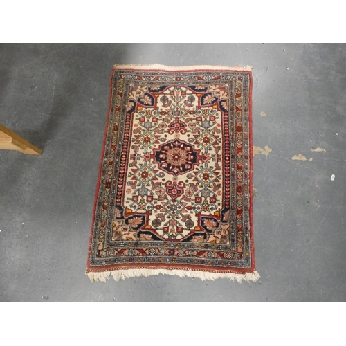 193 - Small Persian Hamadan-style hand-knotted rug.