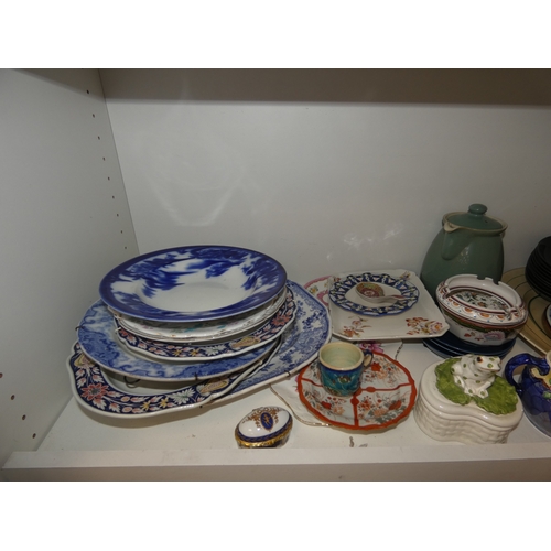 67 - Assorted glassware to include wine glasses, Bristol-style blue glass decanter and stopper, crystal w... 