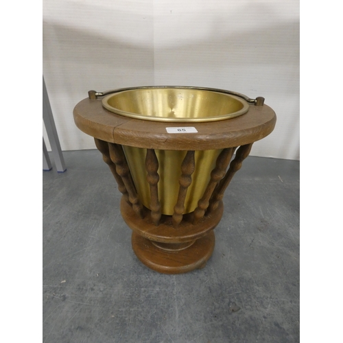 85 - Victorian-style jardinière with gilt insert.