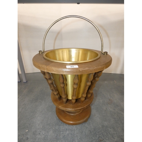 85 - Victorian-style jardinière with gilt insert.