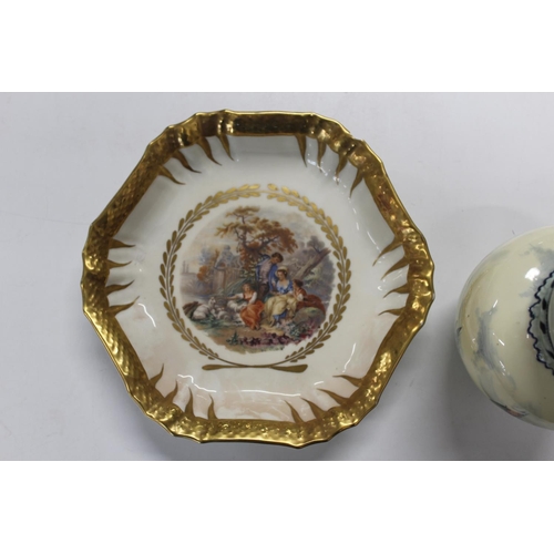 208 - Royal Crown Derby porcelain ginger jar and cover with hand painted sailing boat scene, 20cm tall and... 